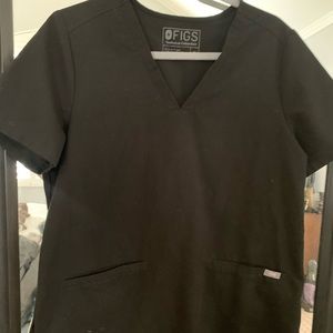 Figs black Casma scrub top